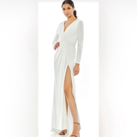 Mac Duggal Dresses & Skirts - NWT Sz 4 white Mac Duggal gown